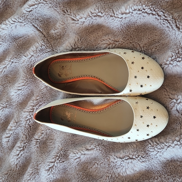 White Sam Edelman Flats - Picture 1 of 6